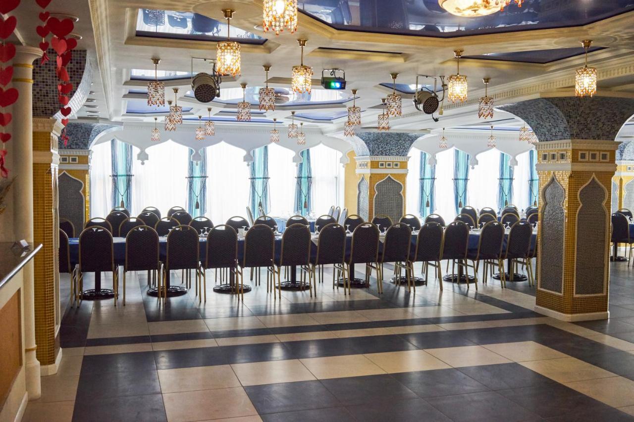 Східний Hotel Berezhany Luaran gambar