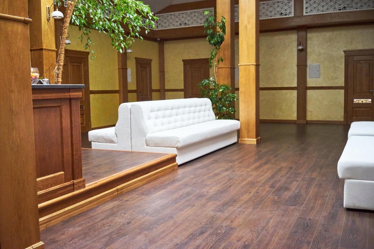 Східний Hotel Berezhany Luaran gambar