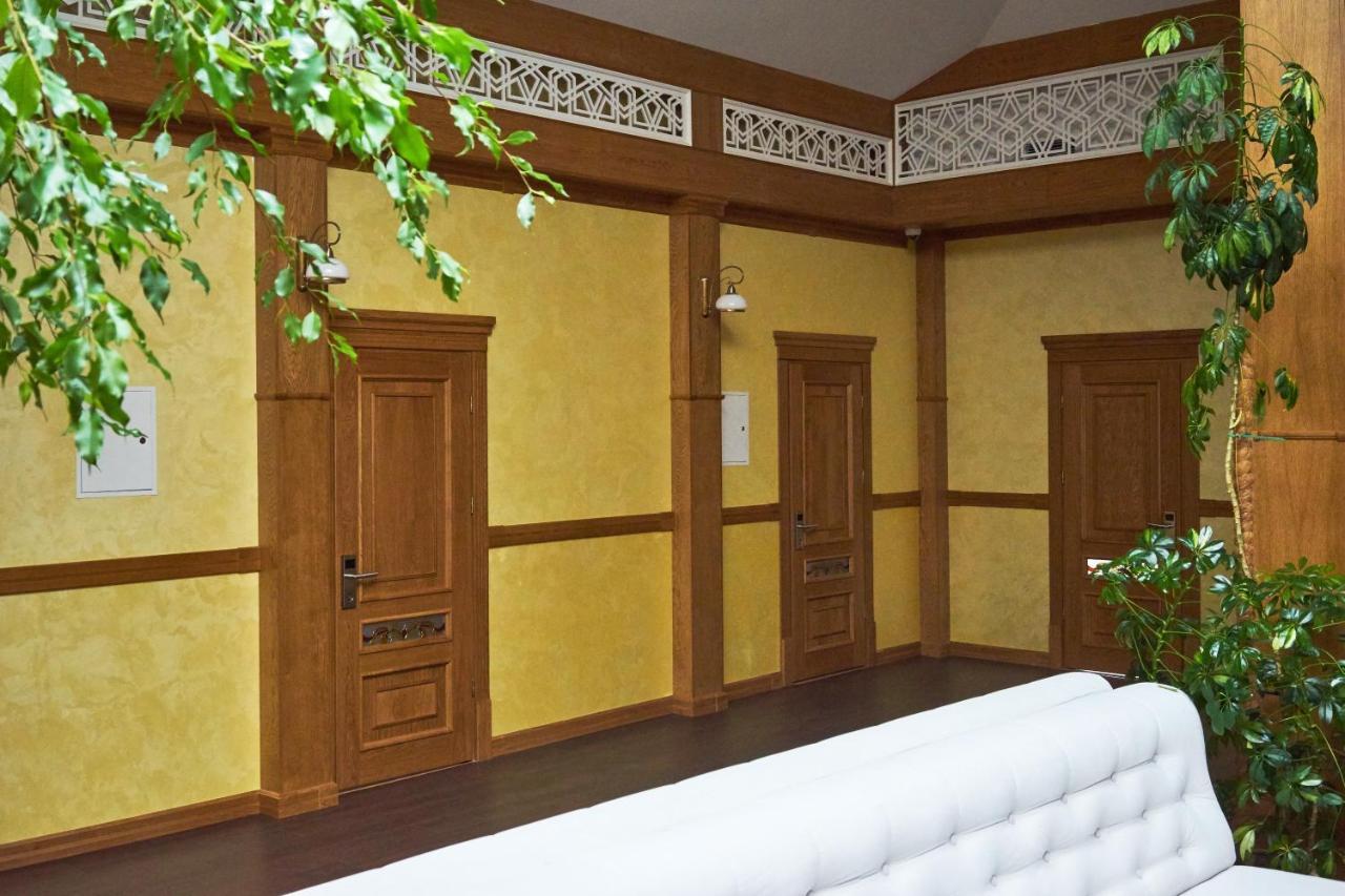 Східний Hotel Berezhany Luaran gambar