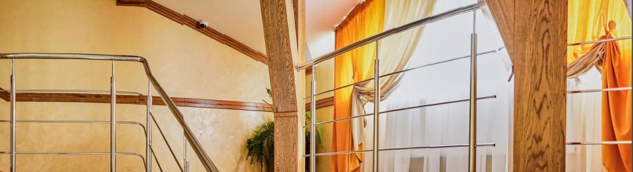 Східний Hotel Berezhany Luaran gambar
