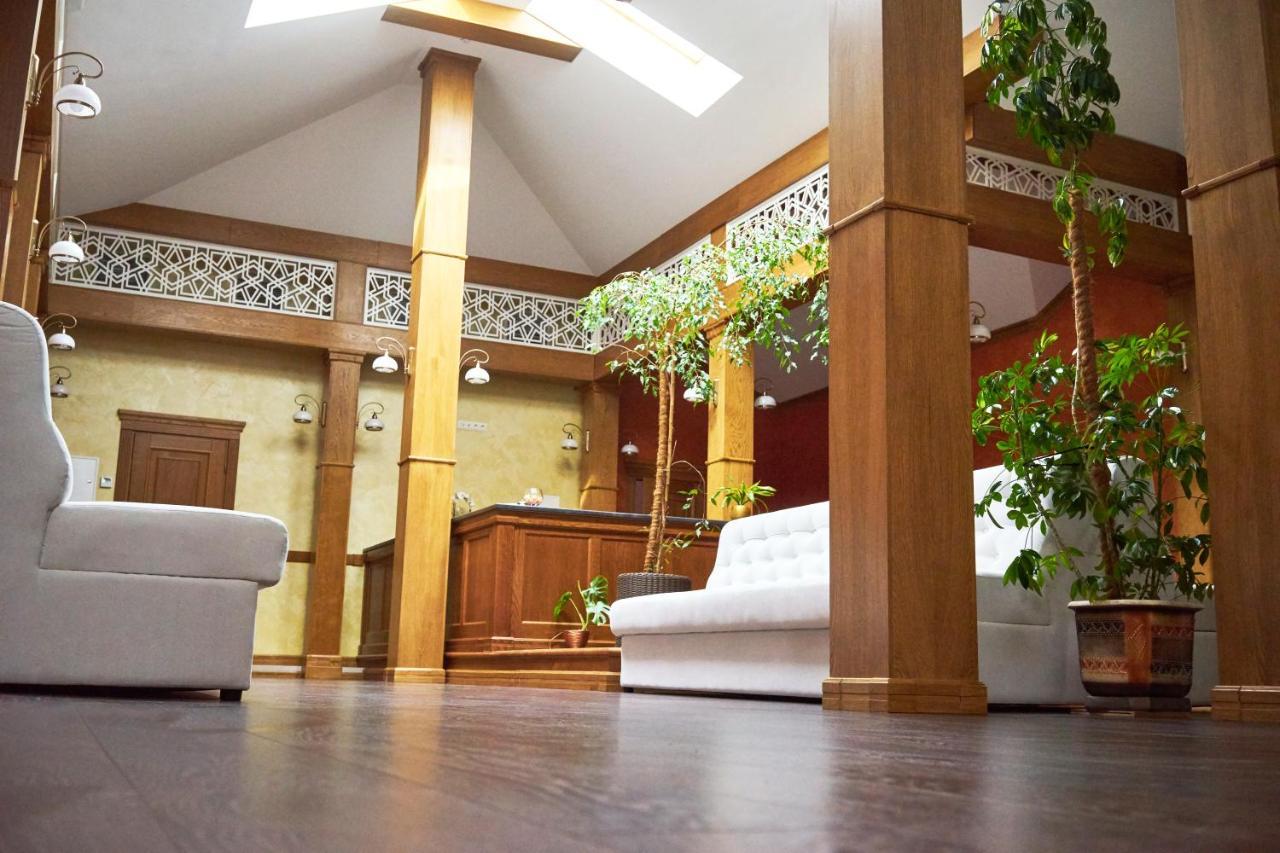 Східний Hotel Berezhany Luaran gambar