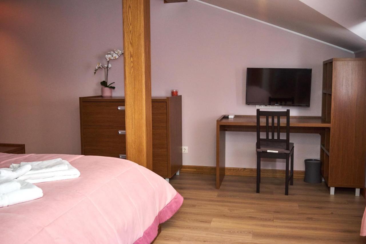 Східний Hotel Berezhany Luaran gambar