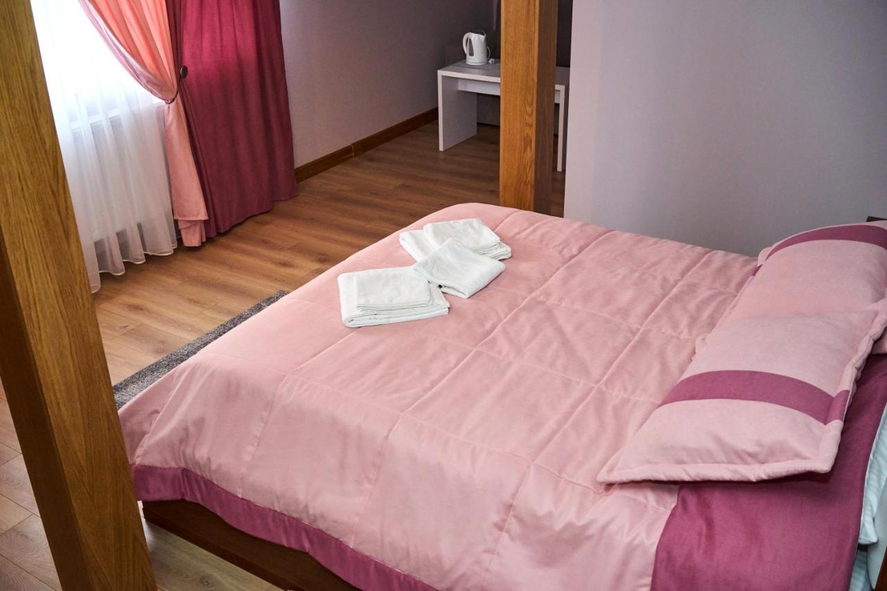 Східний Hotel Berezhany Luaran gambar