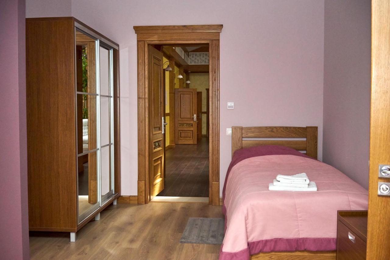Східний Hotel Berezhany Luaran gambar