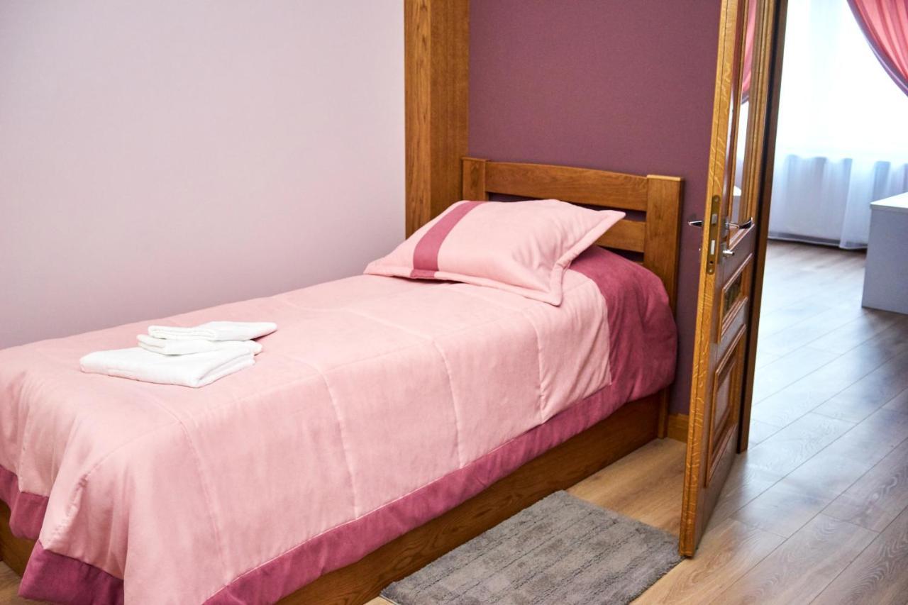 Східний Hotel Berezhany Luaran gambar