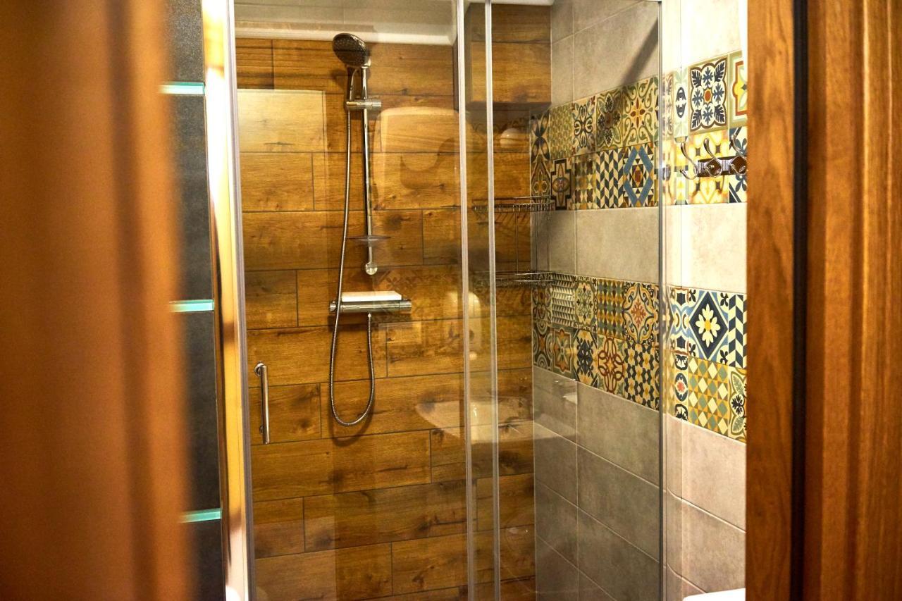 Східний Hotel Berezhany Luaran gambar